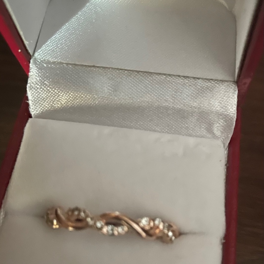 14k size 7 twisted ring